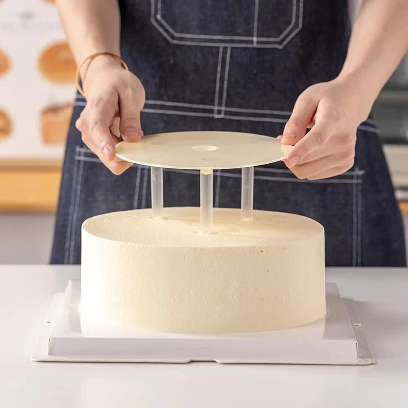 Soporte para Tortas 2 Pisos con Base 12 cm.2