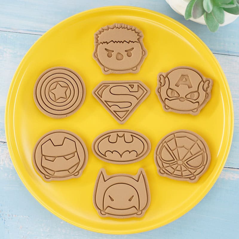 Set Cortador Marcador Super Heroes 8 Diseños4