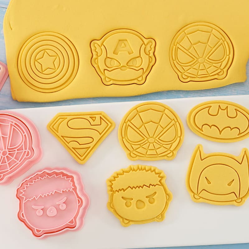 Set Cortador Marcador Super Heroes 8 Diseños5