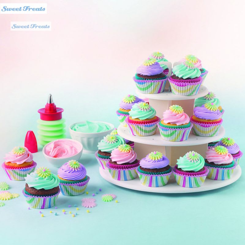 Stand 21 Cupcakes y 42 Pop Cakes Plástico4