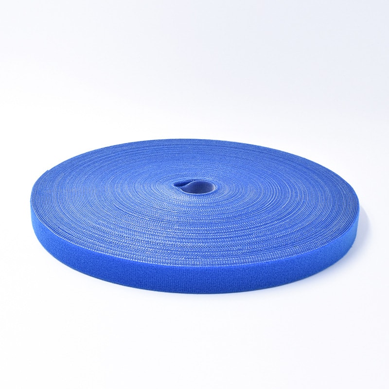 CINTA DE SUJECIÓN REUTILIZABLE TIPO VELCRO 25MTX2CM AZUL3