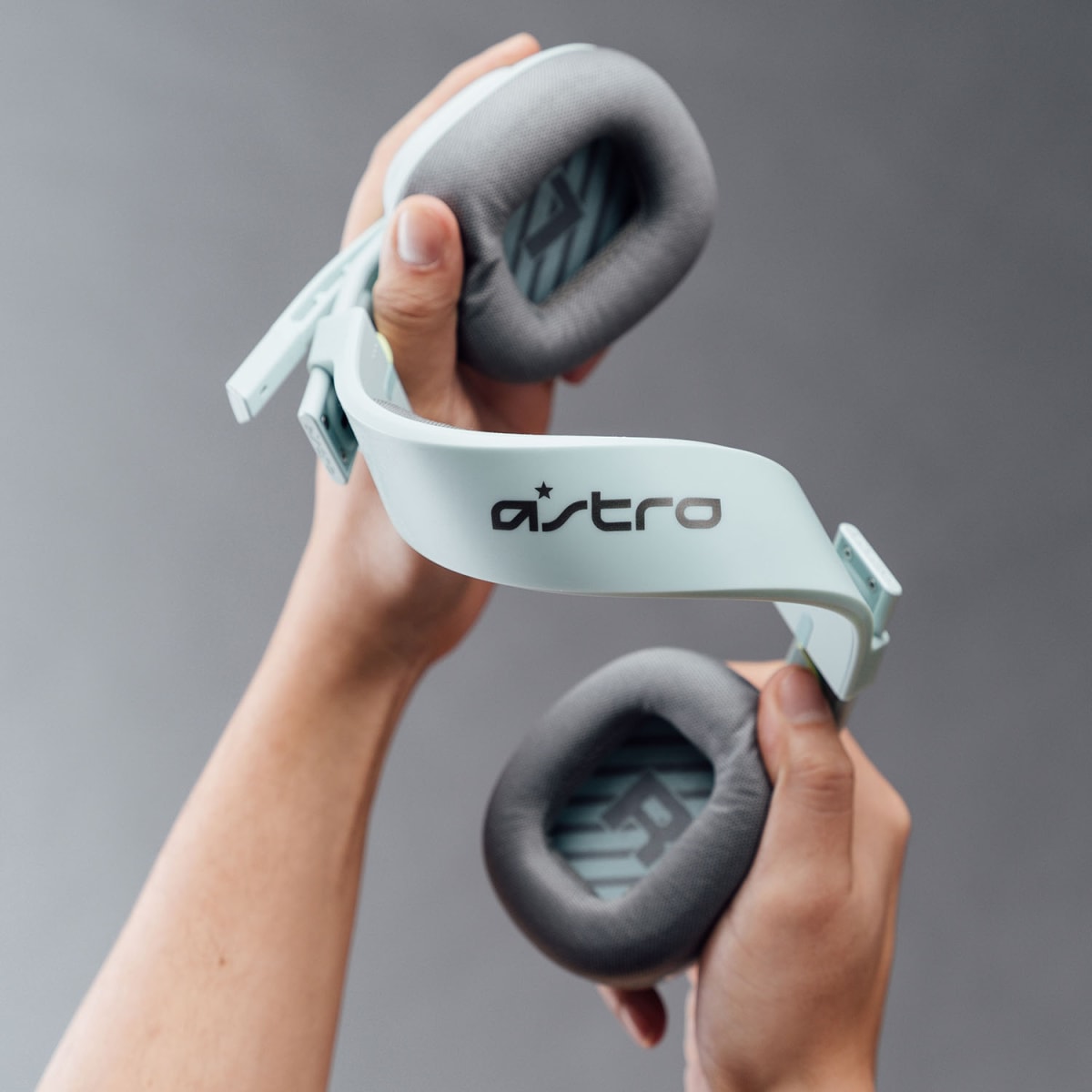 AURICULAR LOGITECH ASTRO A10 V2 MENTA (939-002083)3