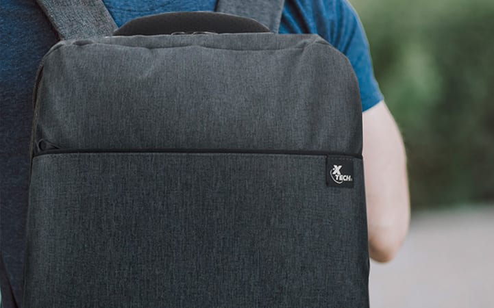 MOCHILA XTECH LIVERPOOL GRIS OSCURO 15.6'' (XTB-221)4