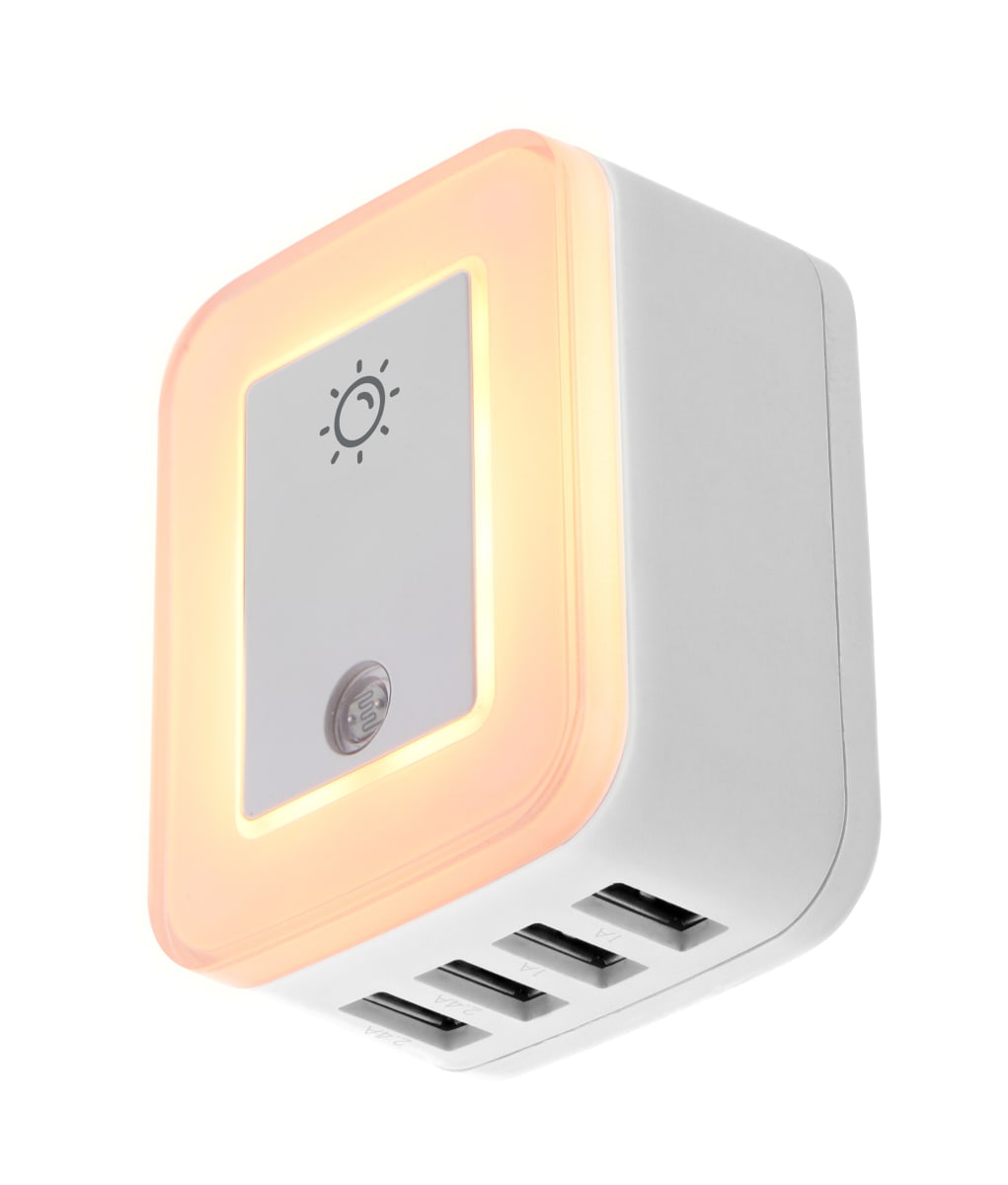 TOMACORRIENTE CON 4 PUERTOS USB Y LUZ NOCTURNA (FWT-4012USB) 2