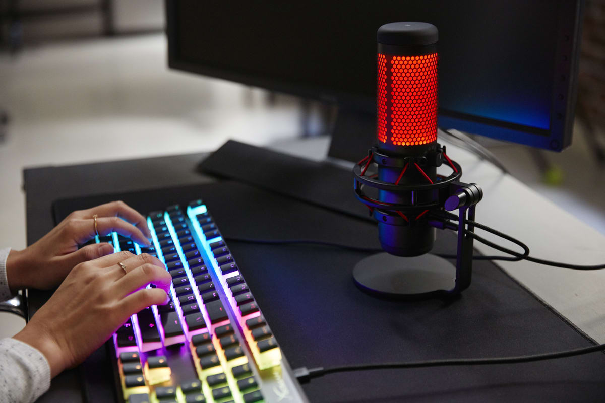 MICROFONO PROFESIONAL HYPERX QUADCAST (4P5P6AA) (NT3)7
