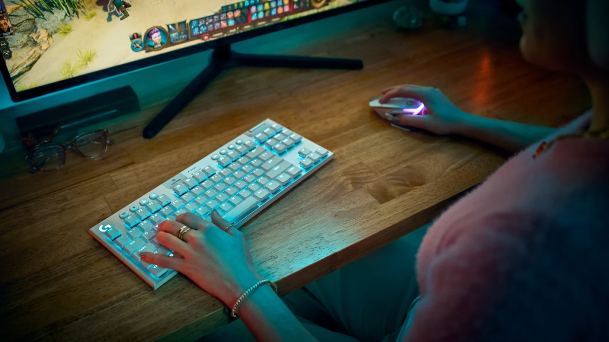 TECLADO LOGITECH G915 X TKL LIGHTSPEED/ BT LIGHTSYNC RGB / KEYCONTROL BLANCO (920-012732) (NT8)8