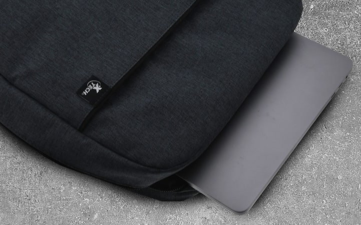 MOCHILA XTECH LIVERPOOL GRIS OSCURO 15.6'' (XTB-221)2
