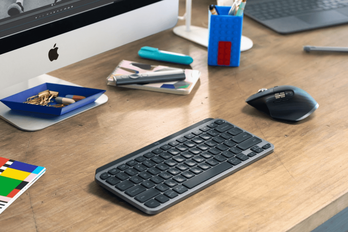 TECLADO LOGITECH MX KEYS MINI MULTI-DEVICE BT ILUMINADO GRAPHITE SP (920-010476) (NT8)5