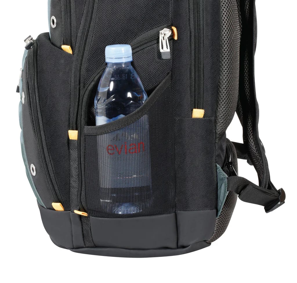 MOCHILA TARGUS DRIFTER II 17.3