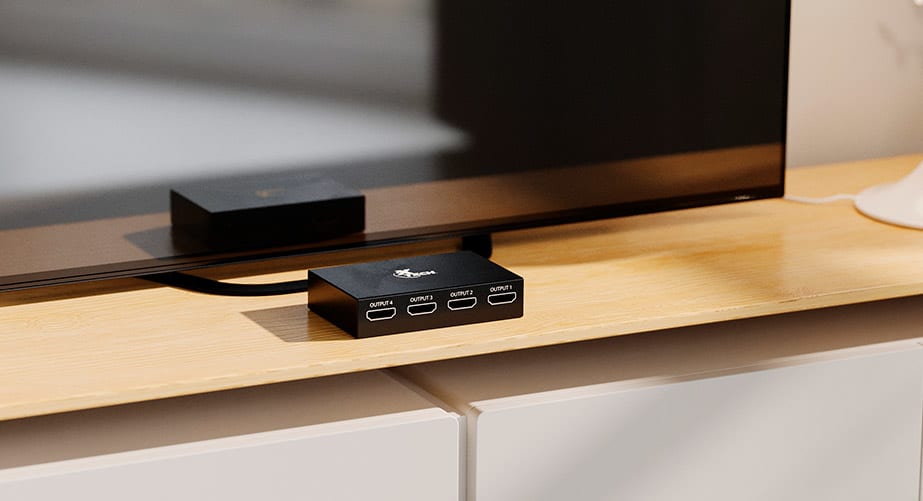 MULTIPLICADOR HDMI XTECH DE 4 PUERTOS CON ALIMENTACION (XHA-420)5