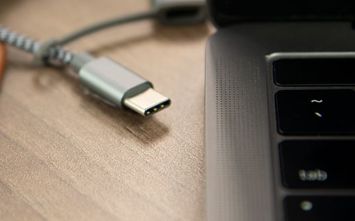 CABLE MULTIFUNCIONAL PARA CARGA 5 EN 1 (XTC-560)4