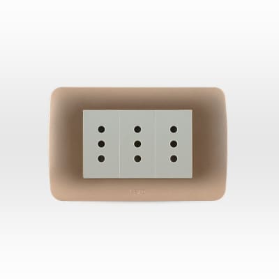 TOMACORRIENTE BEIGE/TITANIO ARMADO TRIPLE LEXO