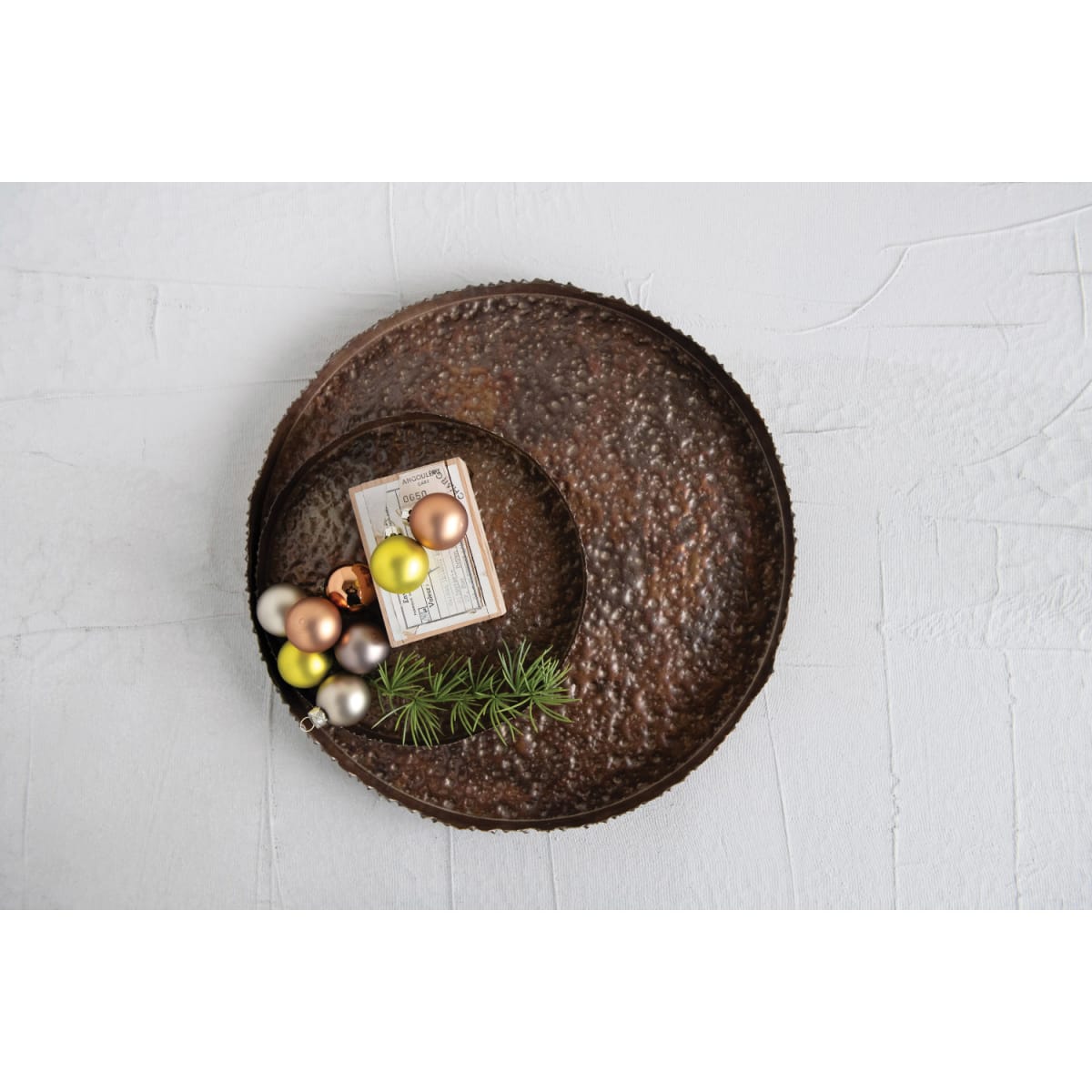 Bandeja redonda efecto martillado2