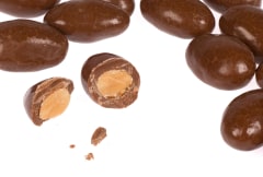 ALMENDRAS CON CHOCOLATE 100G