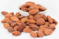 ALMENDRAS TOSTADAS CON SAL 100G