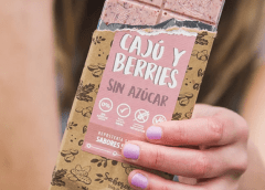 CHOCOLATE BLANCO DE CAJU Y BERRIES 80GR