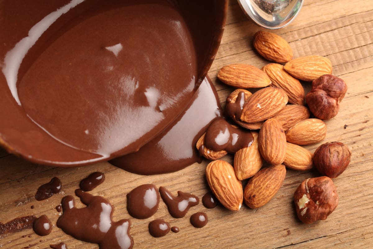 ALMENDRAS CON CHOCOLATE 100G1