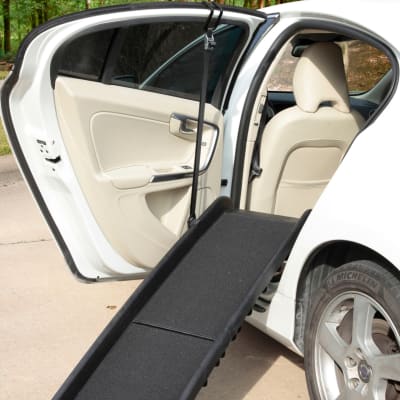 Adaptador de rampas para puerta lateral de automóviles