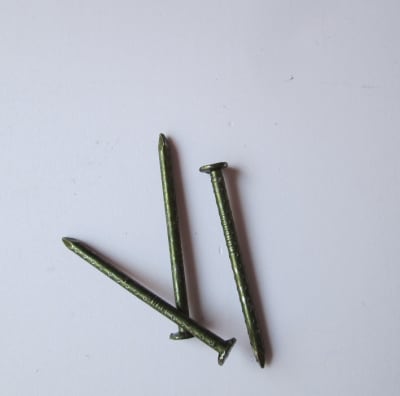 CLAVO VOLCANITA 1.5/8 X 1 KG