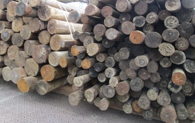 POSTE IMPREGNADO 2 A 3 PULGADAS X 2.44 MTS