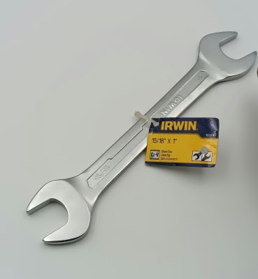 LLAVE PUNTA PUNTA 15/16 X 1 IRWIN 18791141