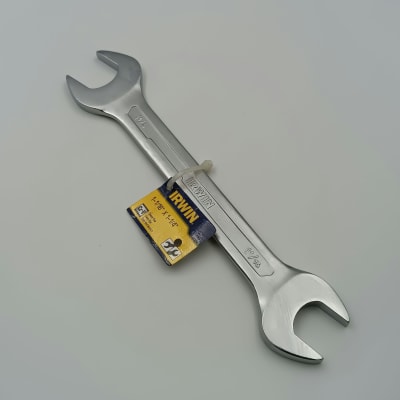 LLAVE PUNTA PUNTA 1-1/16 X 1 1/4 IRWIN 18791151