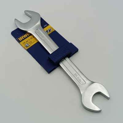 LLAVE PUNTA PUNTA 24MMX26MM IRWIN 1879138