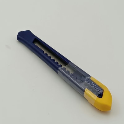 CARTONERO (CUTTER) ESTANDAR IRWIN 9 MM., 10506546 (CE09)