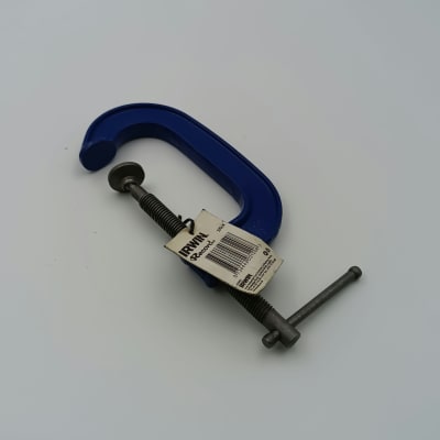 PRENSAS TIPO PULGADASC PULGADAS DE USO GENERAL 4 PULGADAS / 100 MM., UK1204