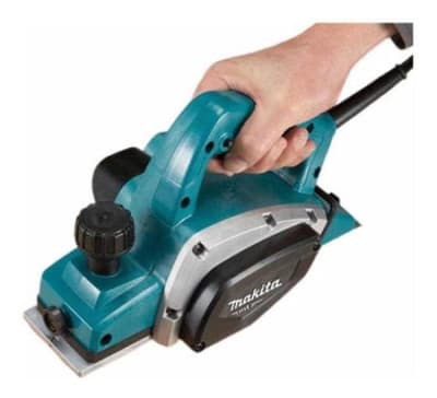 CEPILLO 82 MM. 580 W. PROFUNDIDAD DE CEPILLADO 1 MM. - M1902B. MAKITA.