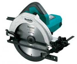 SIERRA CIRCULAR 7 1/4 1.050W 4.900 RPM. 3.7 KG. - M5801B. MAKITA.