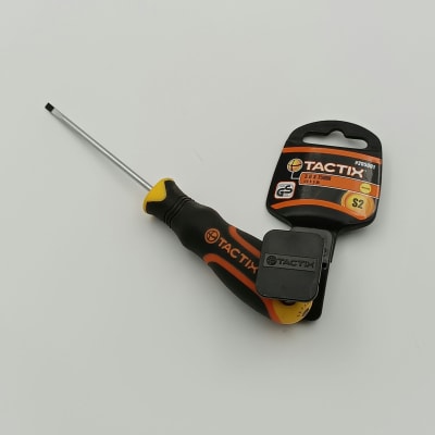 ATORNILLADOR PALETA (CARPINTERO) 1/8 X 3(3.0 X 75 MM.) TACTIX 2050011