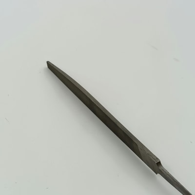 LIMA CUCHILLO FINA 6 , NICHOLSON 6867