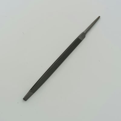 LIMA TRIANGULAR REGULAR 6 , NICHOLSON 138071