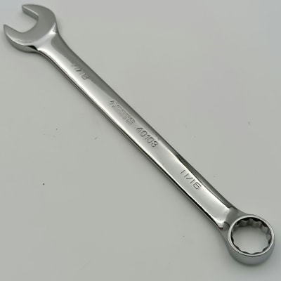 LLAVE COMBINADA PLANA (PULIDA) 11/16 . SATA 40108