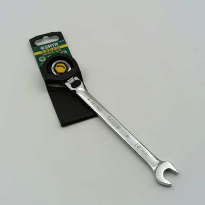 LLAVE COMBINADA CON CRIQUE CABEZA FLEX CON TRABA 12MM, 46805 SATA1