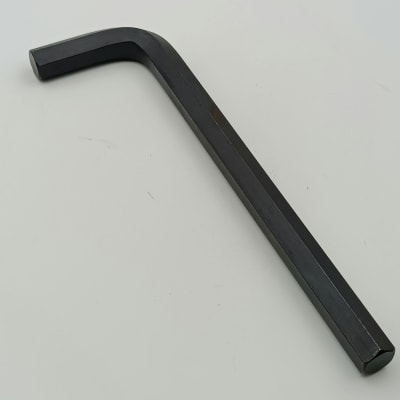 LLAVE HEXAGONAL FOSFATIZADA (NEGRO) 17MM SAT-84323