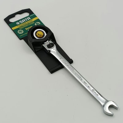 LLAVE COMBINADA CON CRIQUE CABEZA FLEX CON TRABA 9MM SAT-46802