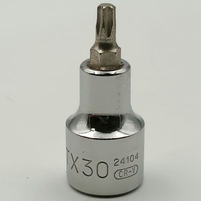 DADO PUNTA TORX 1/2 X 50 MM. X T30, 24104 SATA