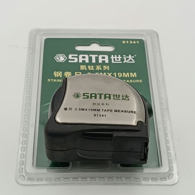 CINTA METRICA CAJA METALICA - RECUBIERTO CON GOMA 3.5M x 19MM SAT-91341