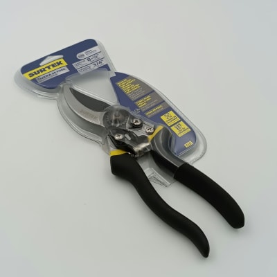 TIJERA PARA JARDINERIA CON CUERPO DE ALUMINIO.CUCHILLA DE PASO. 8-1/2. T10-SURTEK