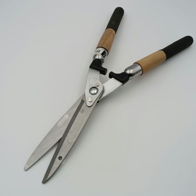 TIJERA PARA PODAR A DOS MANOS. DENTADA CON GRIP 12. TSSG12-SURTEK1