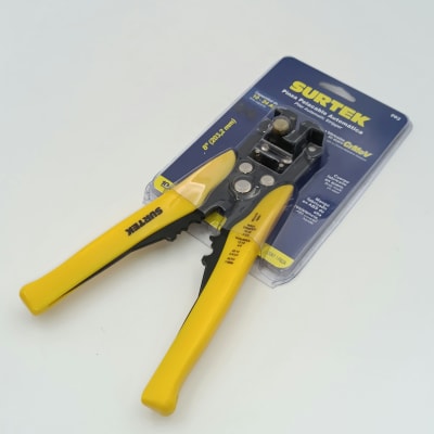ALICATE PELACABLE 10-24 AWG DE 8. 993 SURTEK1