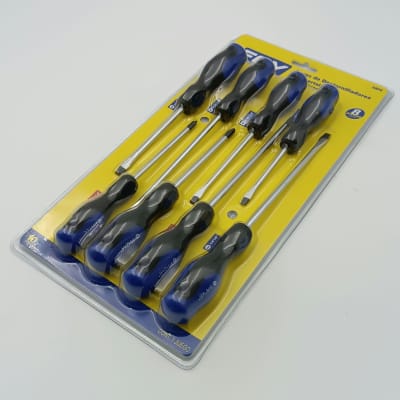JUEGO DE 8 DESTORNILLADORES BIMETALICOS. -DBP8-FOY-