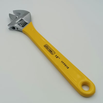 LLAVE FRANCESA MANGO PLASTICO 18 UYUSTOOLSS. YFP0181
