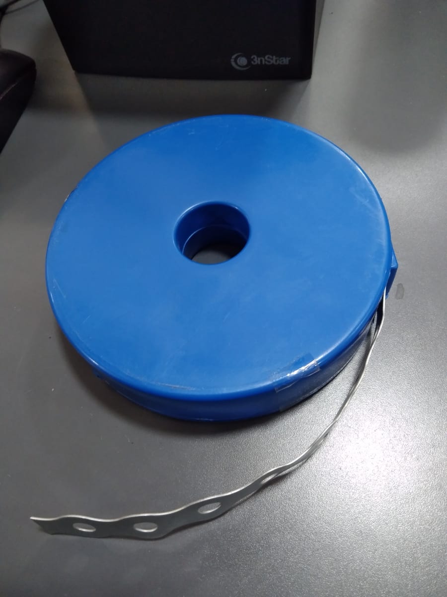 ROLLO 10 METROS DE CINTA PERFORADA GALVANIZADA LB173