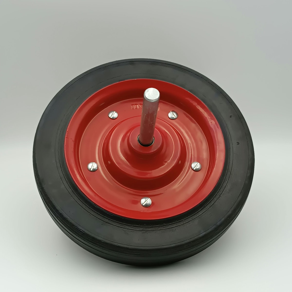 RUEDA DE CARRETILLA MACIZA (SOLIDA) ROJA, 5 PERNOS, RNK.2