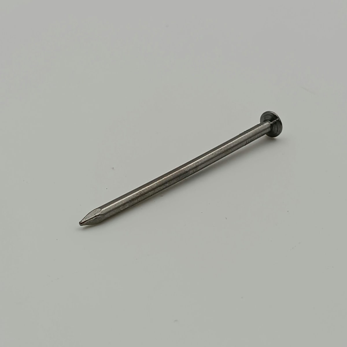 CLAVO CORRIENTE 4 PULGADAS (4X8), BOLSA DE 1 KG. 0