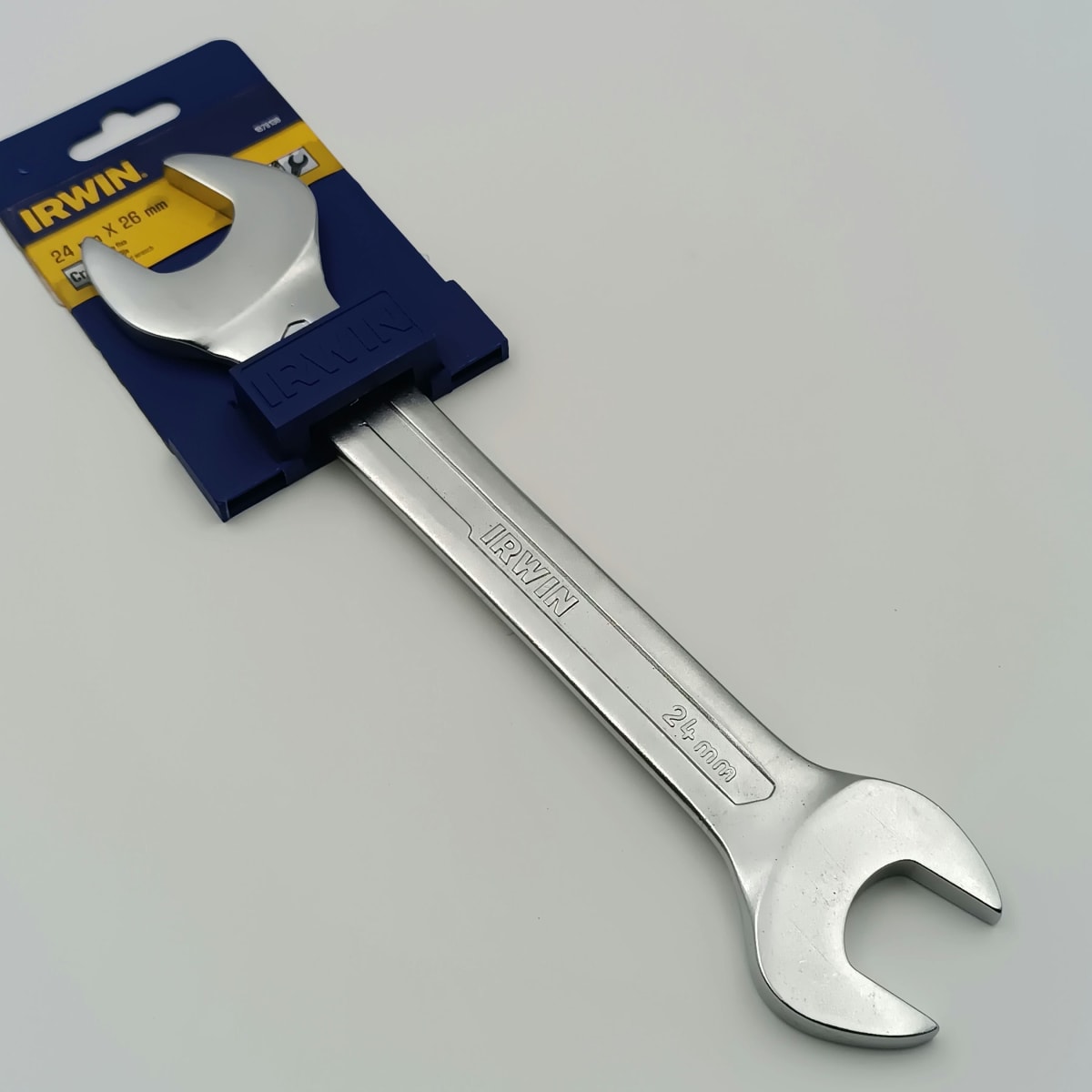 LLAVE PUNTA PUNTA 24MMX26MM IRWIN 18791382