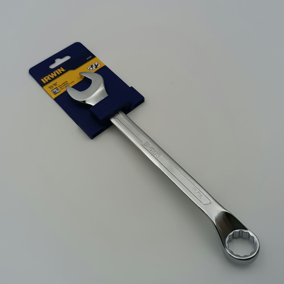 LLAVE PUNTA CORONA ACODADA 13/16 PULGADAS IRWIN 18791562